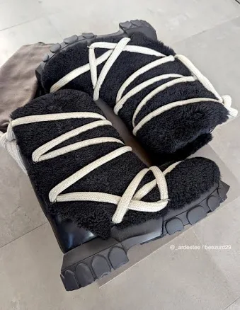 Rick Owens Lunar Tractor Jumbo Lace Lamb Shearling Boots Fw22 (black,