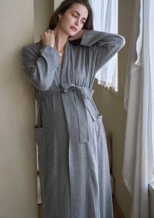 100% CASHMERE ROBE GREY