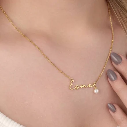 Pearl Pendant Necklace