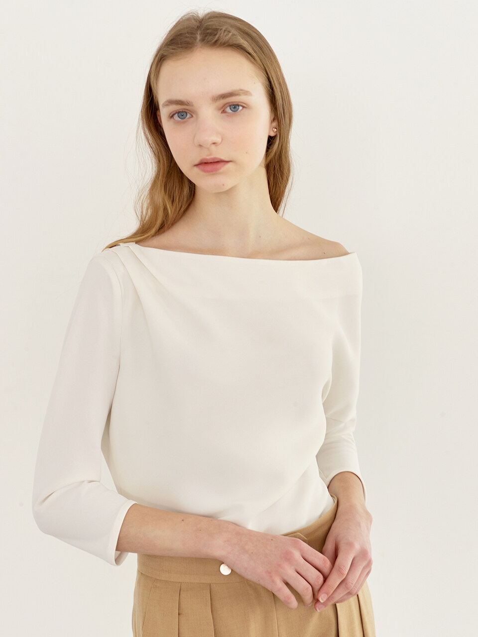 ATHENA Boatneck Dolman Sleeve Blouse (Cream)