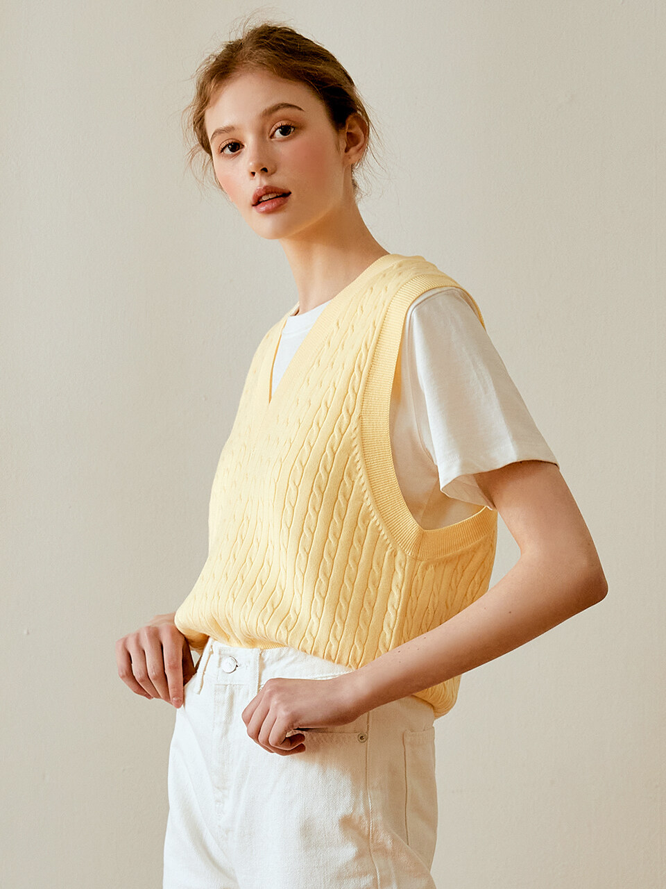 V-neck Cable Knit Vest_Yellow