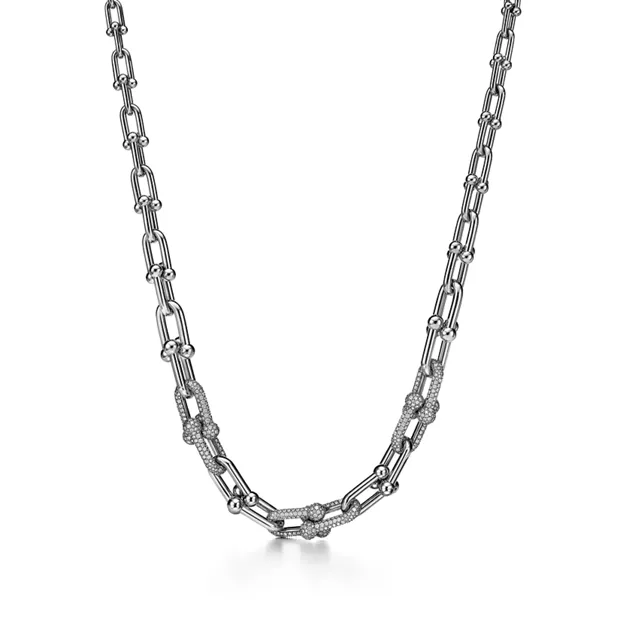 Graduated Link Necklace