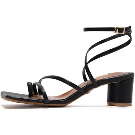 BRIANA Strappy Cushioned Sandals