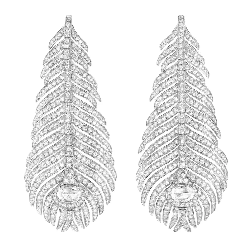 Plume De Paon Pendant Earrings