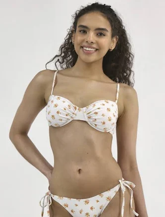 Celebrity Pink Women's Daisy Underwire Bikini Top