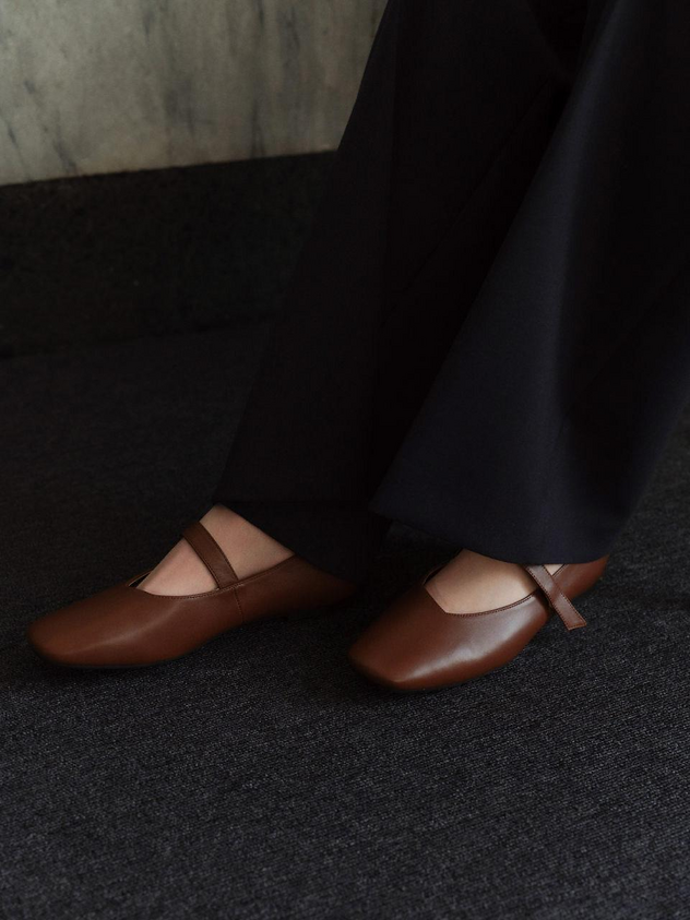 Rowie Mary Jane Shoes