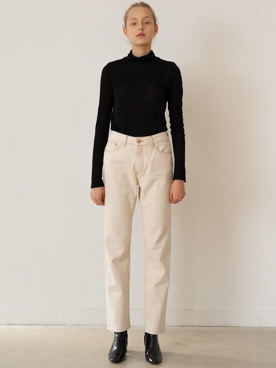 [ESSENTIAL] Straight Fit Denim Pants Ecru
