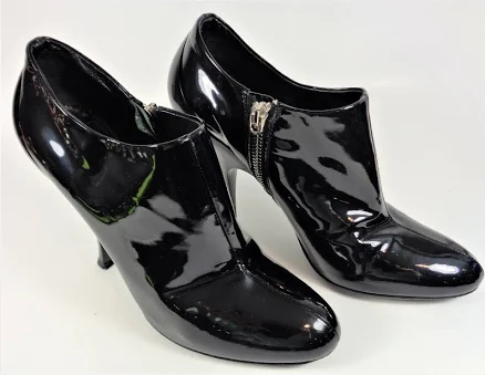 Miu Miu Women's Black Patent Leather Bootie Eu 37 (us 6 1/2)