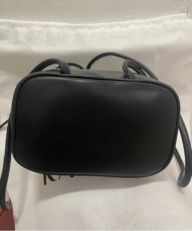 Pingo Plum Bag 18 - Black